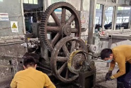 昆山二手機(jī)械翻新噴漆價格